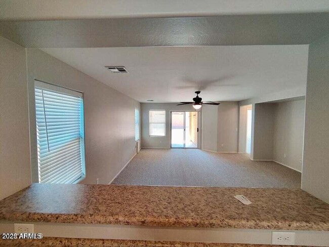 Building Photo - 1507 E Poncho Ln