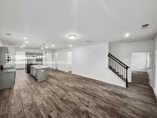 Building Photo - 3231 Briar Chapel Dr