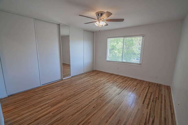 Building Photo - Spacious 4-Bedroom Home with Sun Room & Vi...