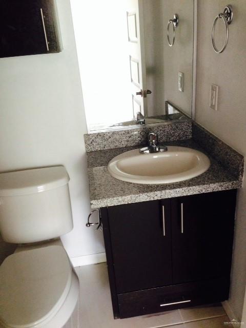 Building Photo - 25 W Fig Ave