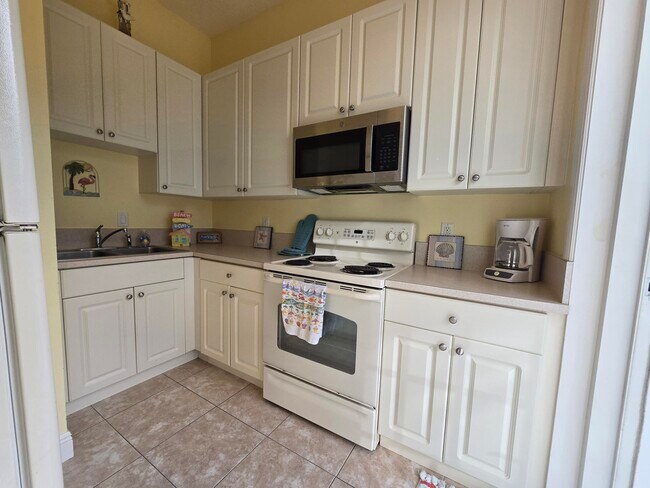 Building Photo - 108 Spikerush Rd