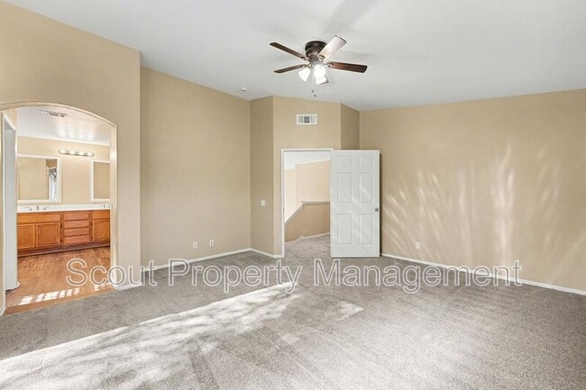 Building Photo - 30783 Medinah Way