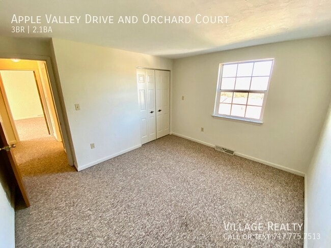 Building Photo - 110 Orchard Ct