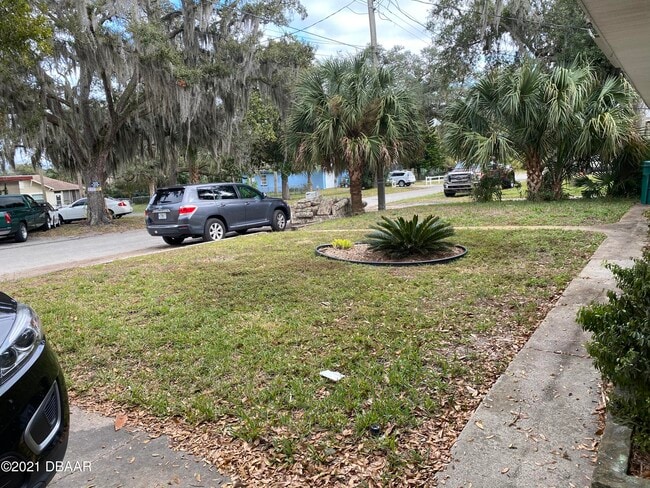 Building Photo - 420 Miriam Ave