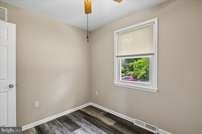 Building Photo - 7660 Turnbrook Dr
