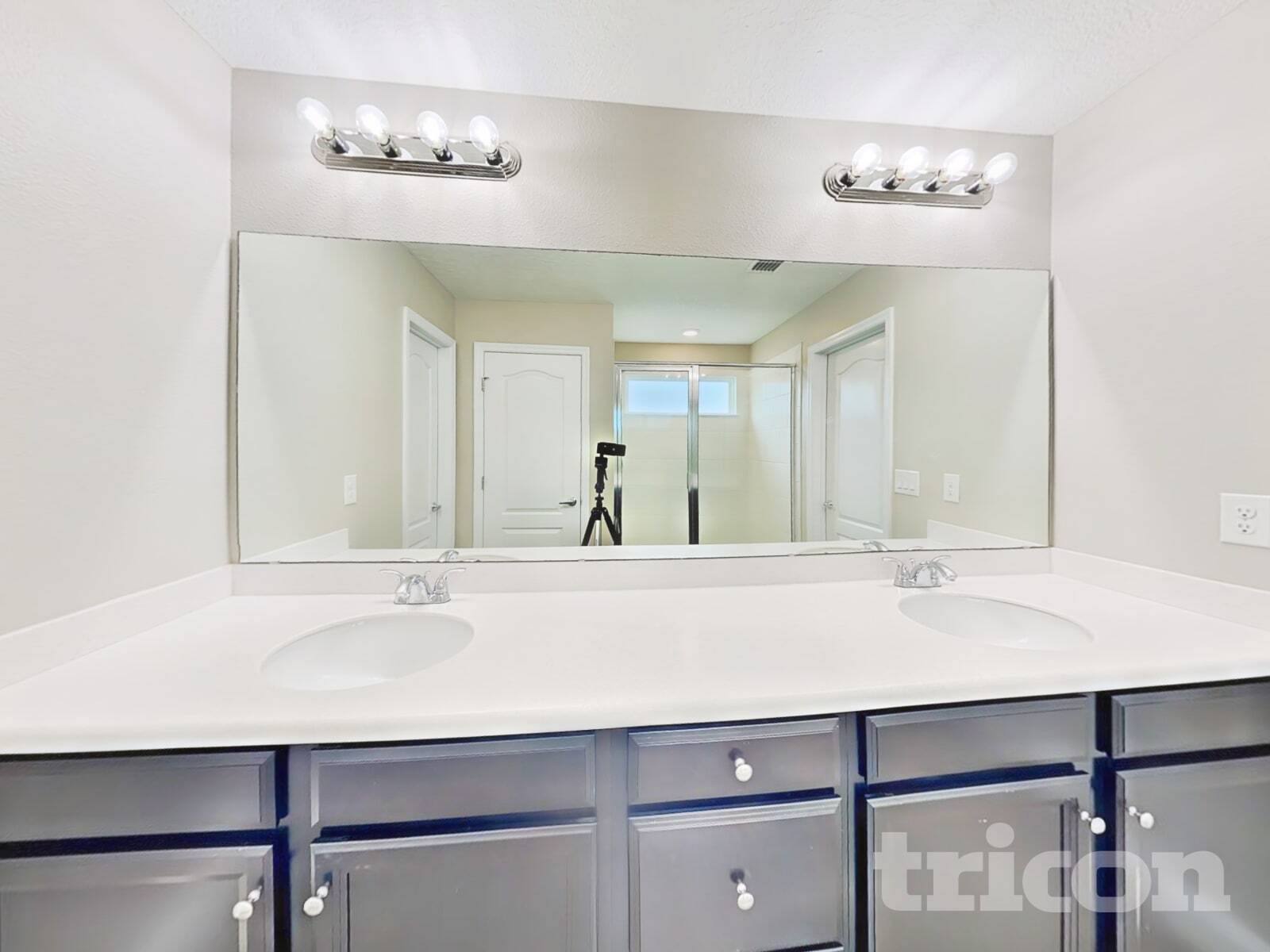 Building Photo - 195 Silver Creek Pl