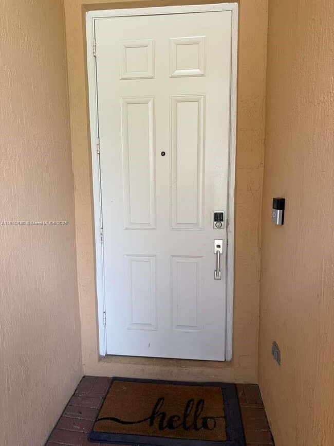 Building Photo - 8666 NW 114th Ave