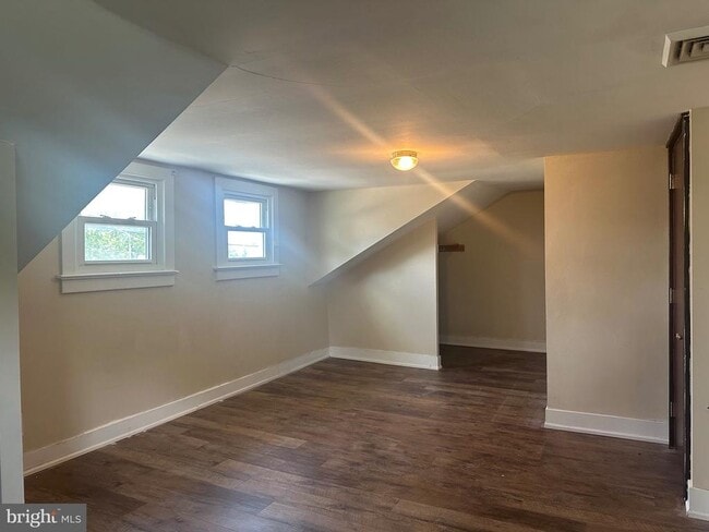 Building Photo - 316 Delsea Dr