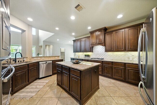 Building Photo - 27811 Bradford Ridge Dr