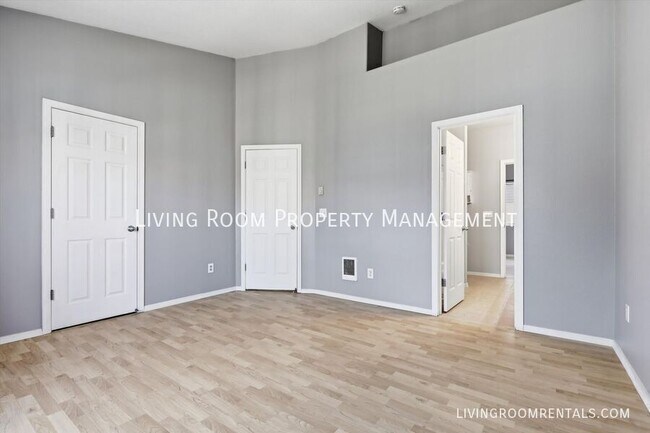 Building Photo - 15578 SW Black Quartz St