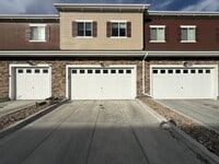 Building Photo - 885 E 98th Ave