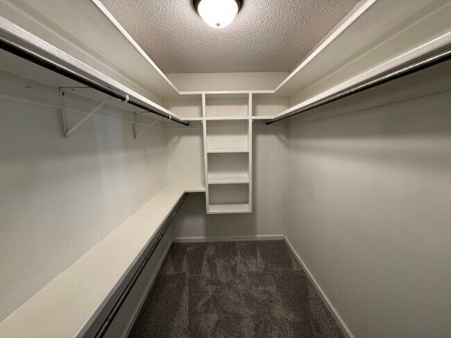 Building Photo - Nice 3 bedroom 2 bathroom home in Bryant