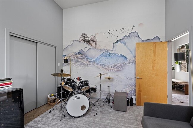 Building Photo - 1302 Socorro Dr