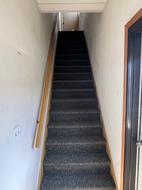 Stairs - W63N139 Washington Ave