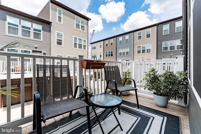 Building Photo - 2503 Emerald Branch Dr
