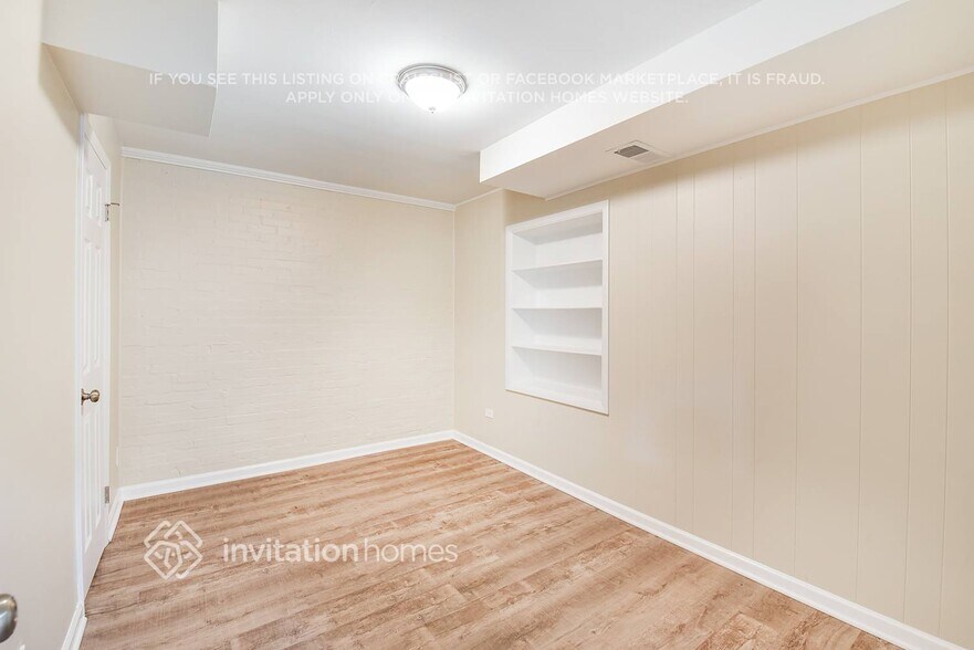 Building Photo - 3938 Somerdale Ln