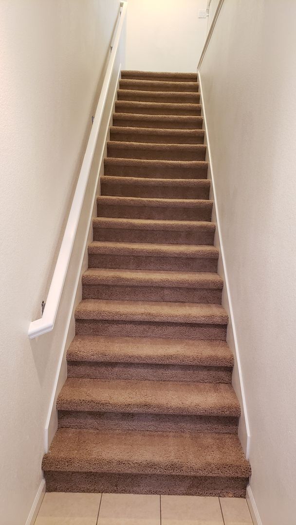 Building Photo - ONLY $2,250 PER MONTH FOR THIS SPACEIOUS 2 BEDROOM, 2 BATHROOM CONDO WITH GARAGE IN THE DAMONTE R...