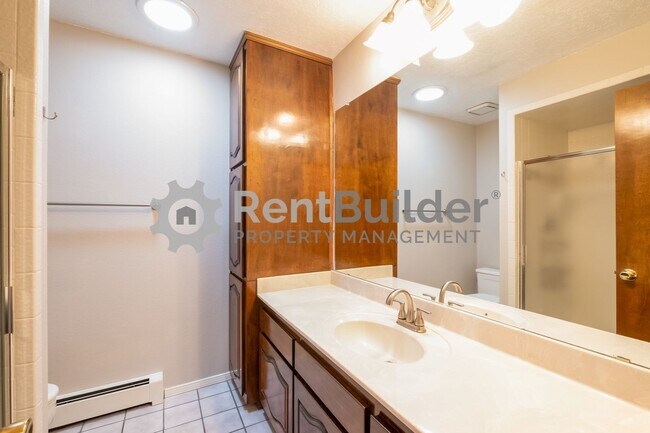 Building Photo - !!CALL US TODAY AT (505) 808-6467 TO SCHED...