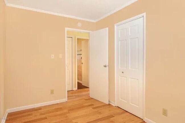 Building Photo - Charming, remodeled 3-Bed/1-Bath Parchment ranch style home with enclosed yard and garage