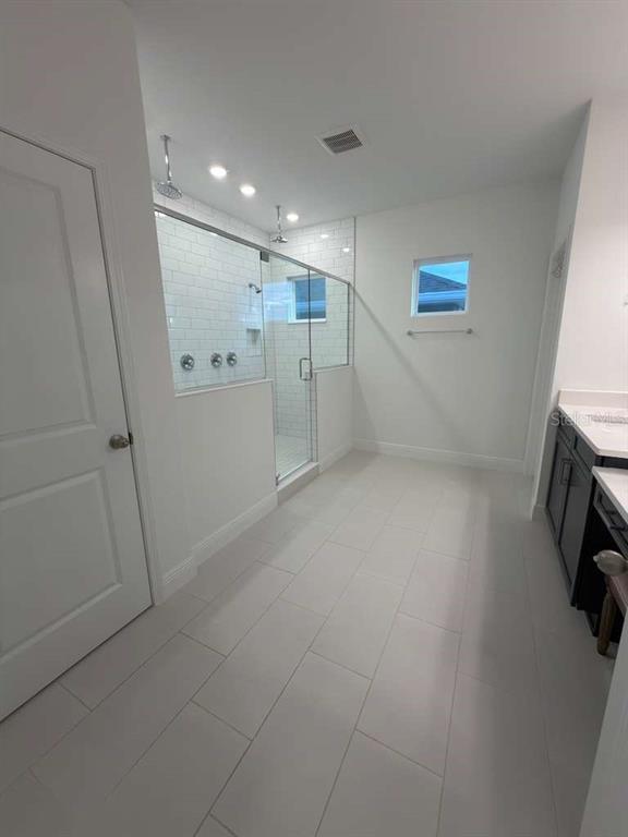 Building Photo - 1656 Pyramid Hl St