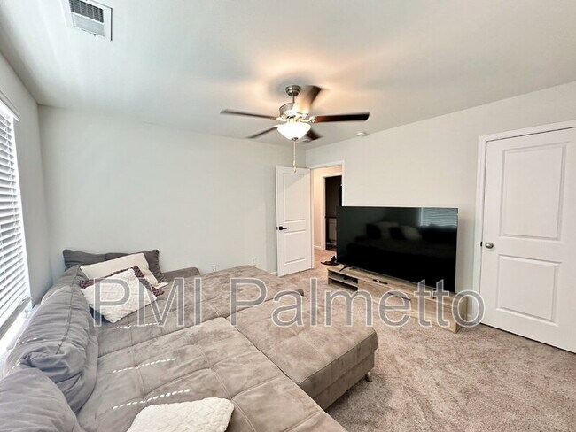 Building Photo - 409 Eclipse Ln