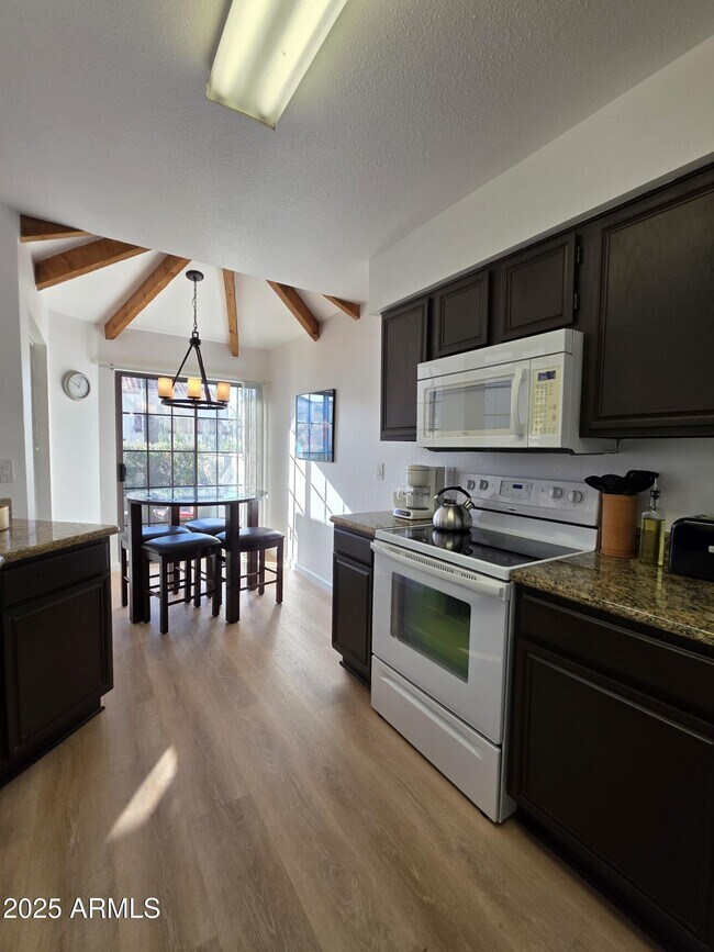 Building Photo - 11011 N 92nd St