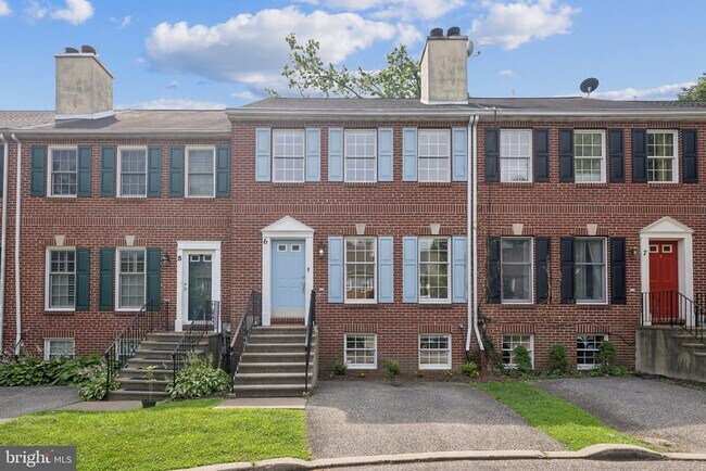 Building Photo - 5400 Wissahickon Ave