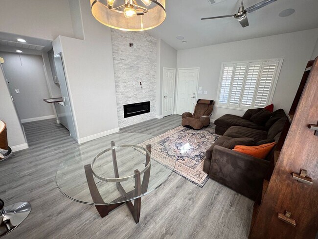 Building Photo - Fully Remodeled 3-Bedroom Home in 89144