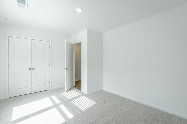 Building Photo - 4186 Tillie Cir