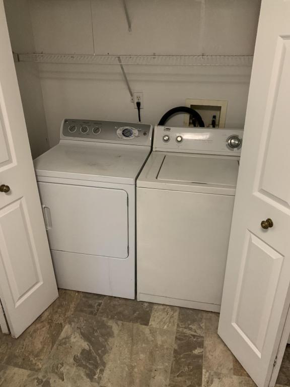 Building Photo - 7143 Faris Street