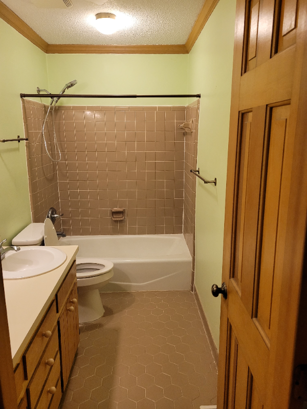 Building Photo - 5228 Troutman Ln