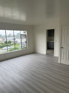 Building Photo - 7212 S La Cienega Blvd