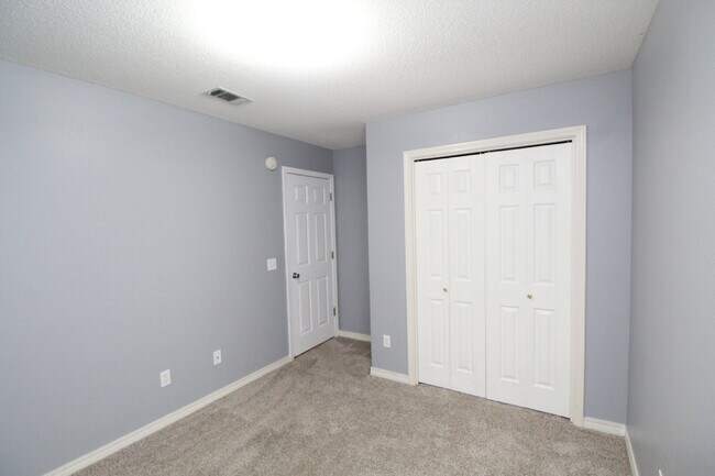 Building Photo - Spacious Southwest Pensacola Home with 2-Car Garage & Fenced Yard – ½ Off First Month’s Rent!