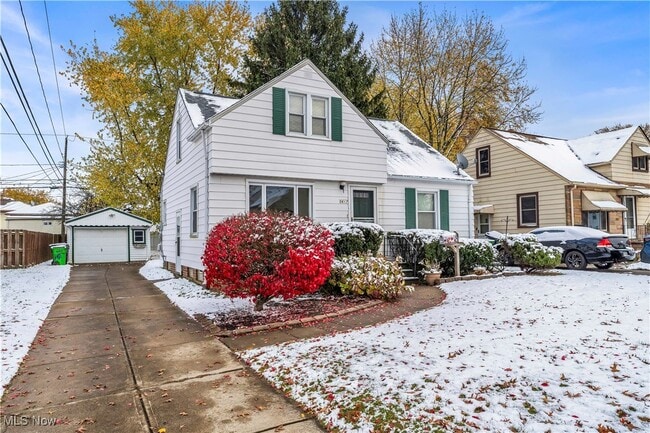 Building Photo - 5617 E 139th St