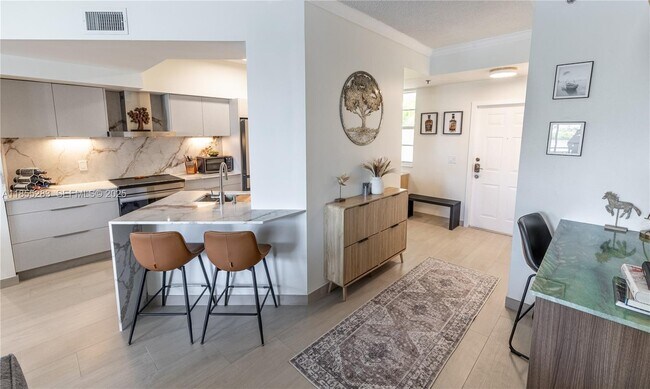 Building Photo - 3255 NE 184th St