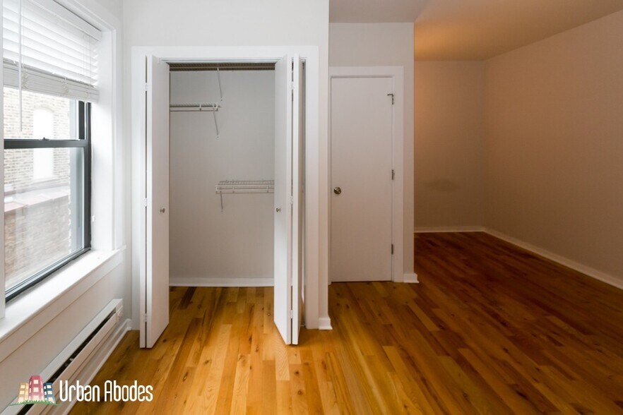 Building Photo - 2410 S Kedzie Ave