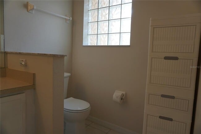 Building Photo - 500 Vista Oaks Way