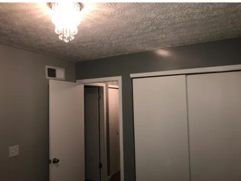 Building Photo - 4035 Meath Ct