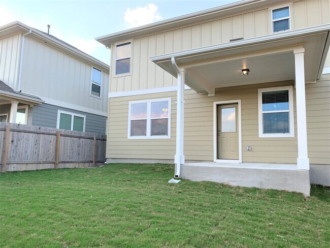 Building Photo - 4-bedroom Home in Vistas of Austin Communi...