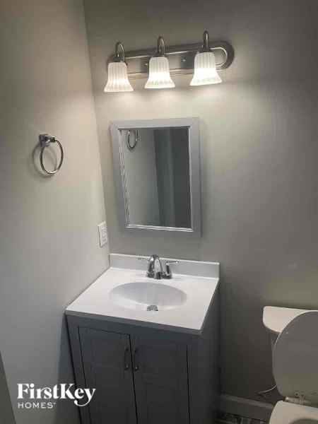 Building Photo - 184 Fremont Loop