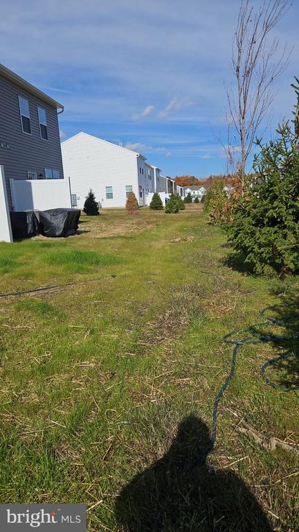 Building Photo - 18 Elliot Ln