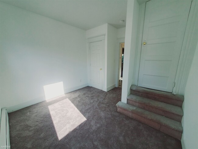 Building Photo - 2 br, 2 bath Condo - 38 Pine Hill Ave Apt 2