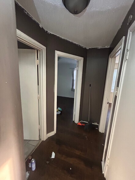 Building Photo - 428 Jean Ave