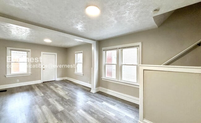 Building Photo - 2545 Sullivant Ave