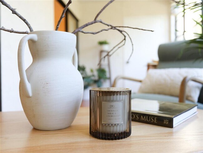 Building Photo - 322 Timber Lake Dr