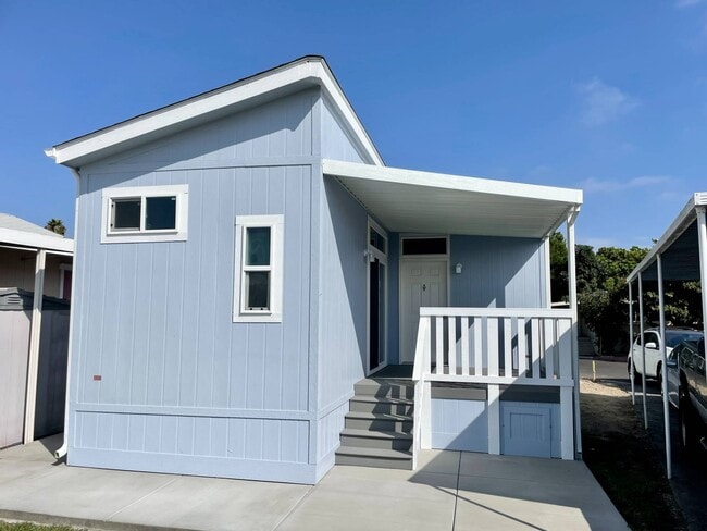 Building Photo - 14352 Beach Blvd