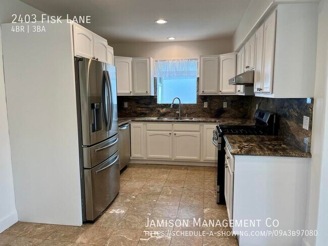 Building Photo - 2403 Fisk Ln
