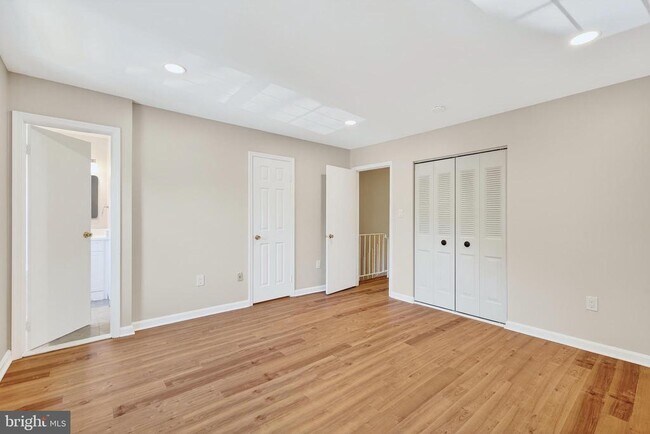 Building Photo - 7306 Eggar Woods Ln