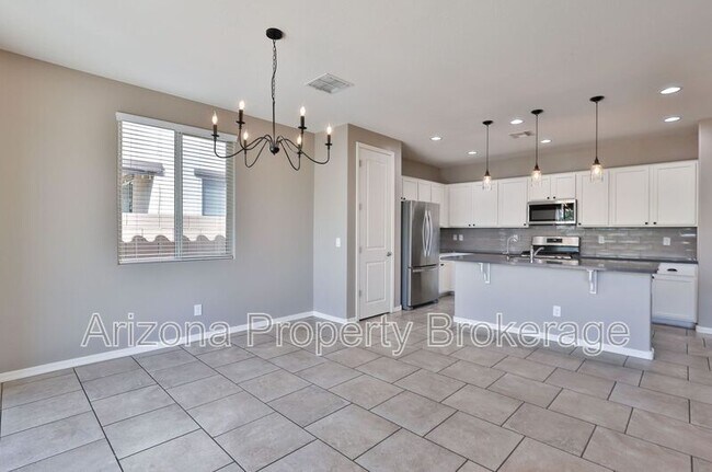 Building Photo - 20933 W Almeria Rd
