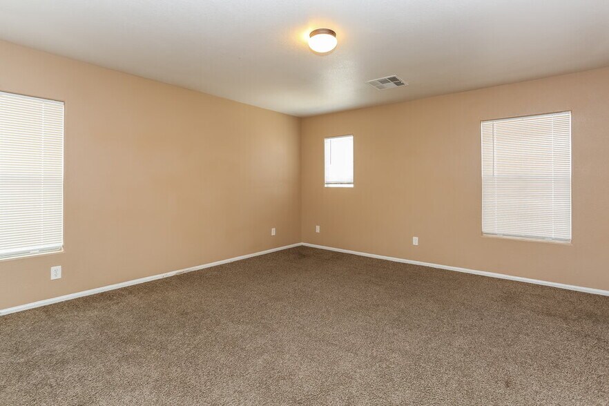 Building Photo - 3541 Kagan Ct